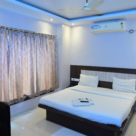 Mor Hotel Home Town -Lift- Wifi With Restaurant Facilities- Near Temple & Golden Beach Best Selling & Best Choice Of Travellers Puri Exterior photo