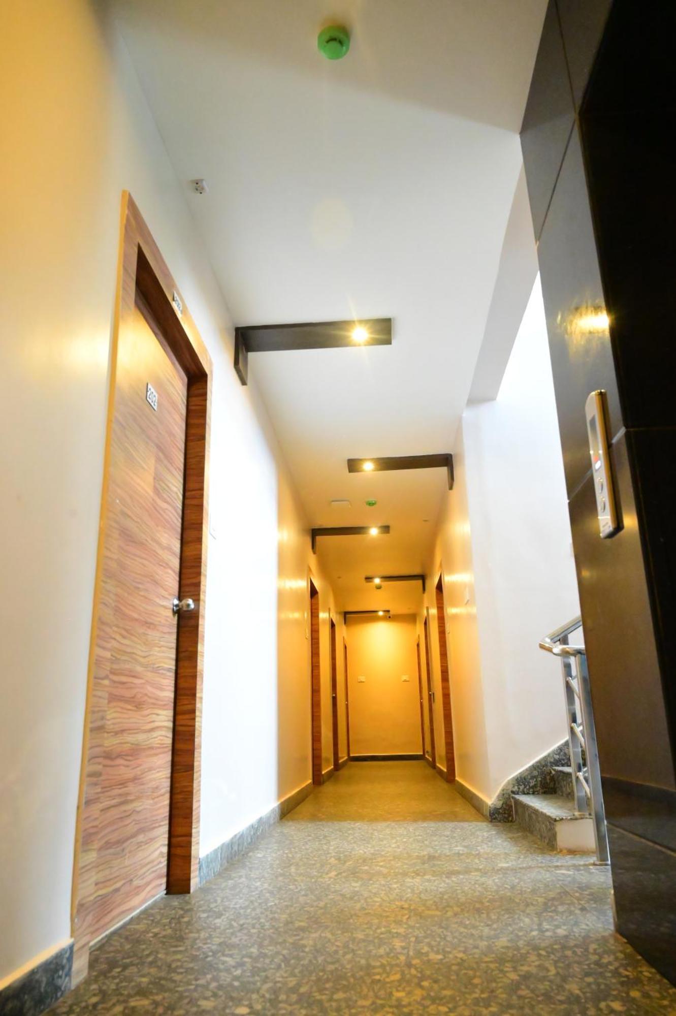 Mor Hotel Home Town -Lift- Wifi With Restaurant Facilities- Near Temple & Golden Beach Best Selling & Best Choice Of Travellers Puri Exterior photo