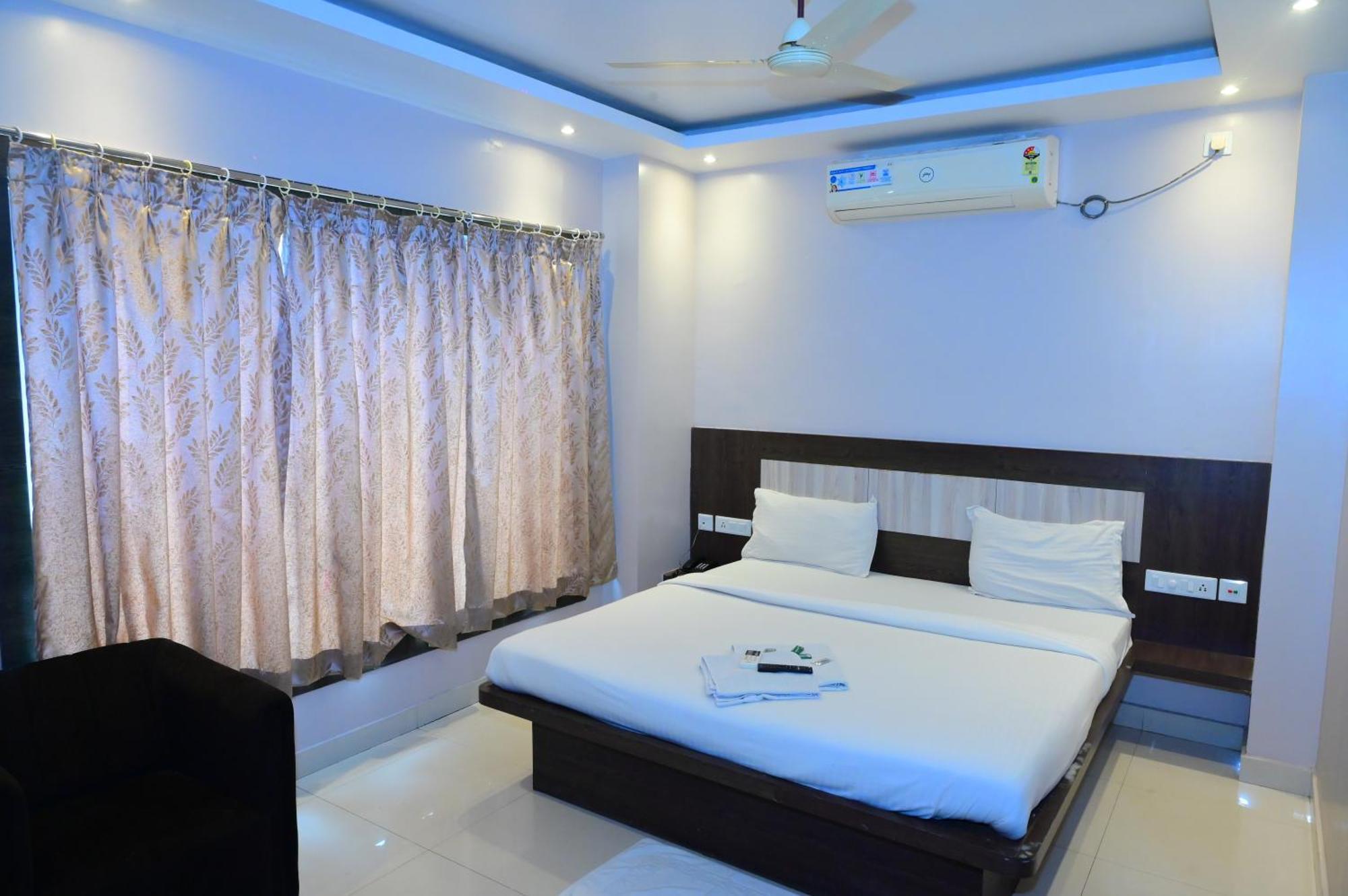 Mor Hotel Home Town -Lift- Wifi With Restaurant Facilities- Near Temple & Golden Beach Best Selling & Best Choice Of Travellers Puri Exterior photo