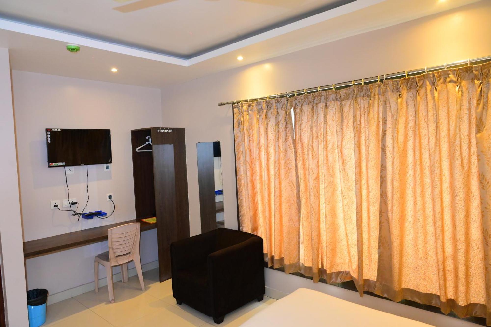 Mor Hotel Home Town -Lift- Wifi With Restaurant Facilities- Near Temple & Golden Beach Best Selling & Best Choice Of Travellers Puri Exterior photo